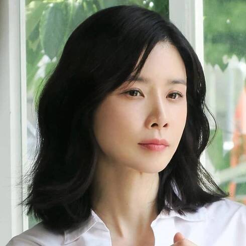 Lee Bo Young 12