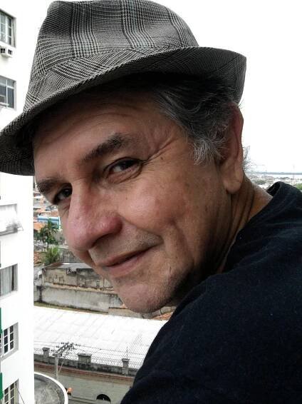 O poeta Paulo Márcio Vieira da Rocha e seus 5 livros preferidos de 2020 | Heloiche