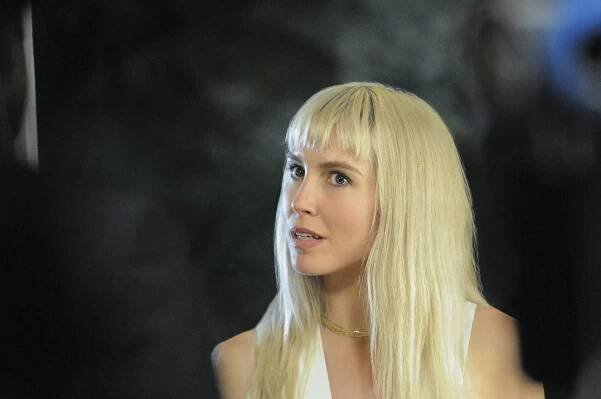 Havaj 5-0 - Matka a syn - Z filmu - Sarah Carter