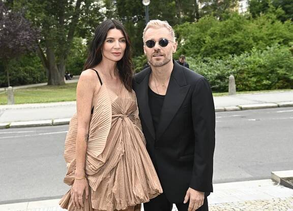 Leoš Mareš ve Varech šokoval změnou image, je z něj blonďák: Jak se vám líbí?