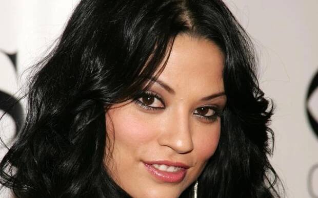 Navi Rawat fotky