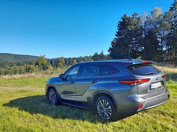 Toyota Highlander - Autaprozeny.cz
