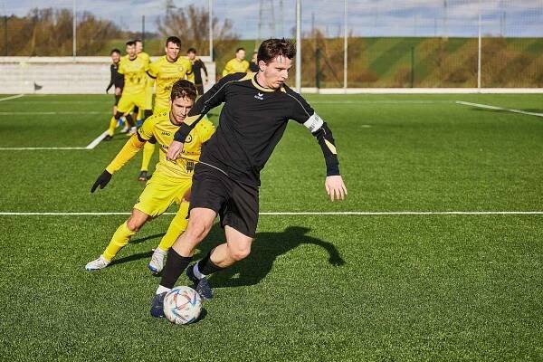 Zimní příprava: FK ROBSTAV Přeštice (žlutí) - Mariánské Lázně 5:3.