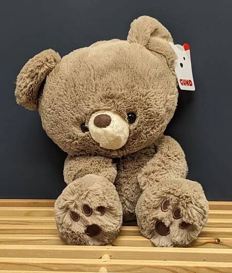 Kai Bear 10 inch Flower Bouquet
