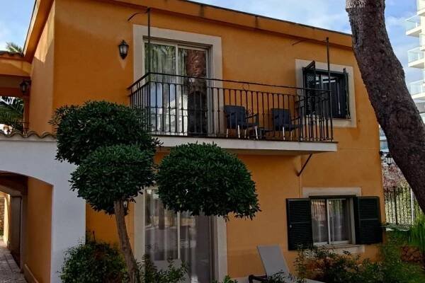 Hotel Occidental Playa de Palma (ex. Barcelo Pueblo Park), Španělsko Mallorca - 7 150 Kč Invia