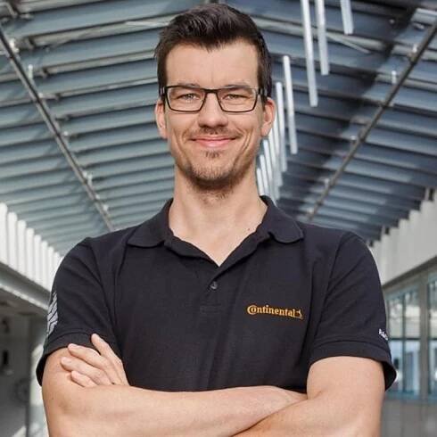 Wenn der E-Bus kommt: Kommunen wollen Elektrobus-Flotten rasch ausbauen - Continental AG