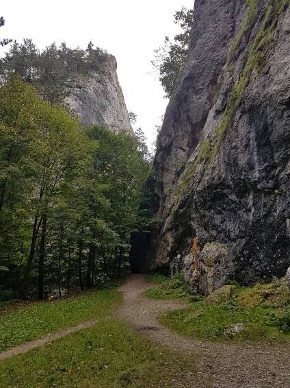 Tiesňavy verzus kaňony - Časopis Quark