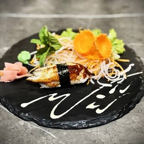  S34. UNAGI NIGIRI