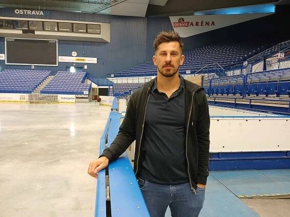Marek Hrivík na prvním srazu s hokejovým týmem HC Vítkovice Ridera