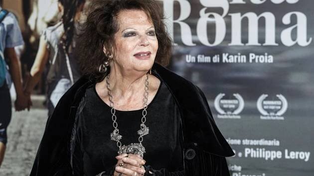 Zemřela Claudia Cardinalová. Slavné italské herečce bylo 87 let