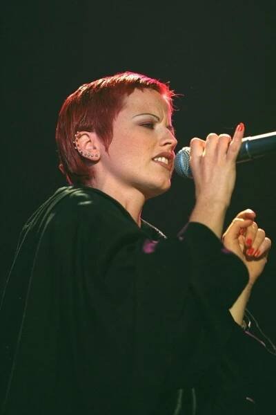 Dolores O'Riordan v dobách své největší slávy.