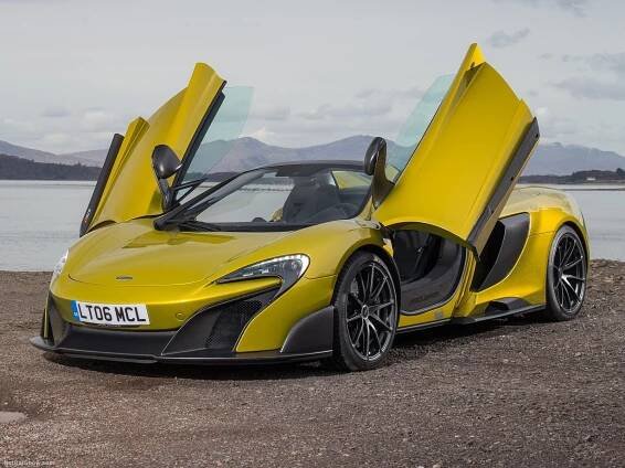 Mclaren 675lt Spider automobil a modelové roky