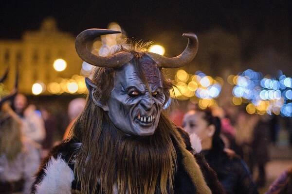 Kam za Mikulášem a čerty? Víme, kde budou Krampusáci, Lounová i Blanarovičová