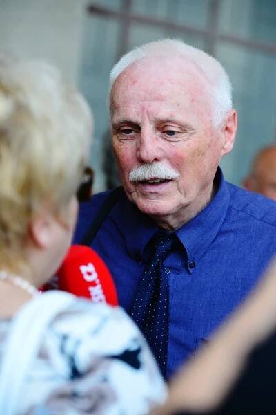 Herec Divadla Járy Cimrmana Petr Brukner (77): Bez divadla bych zcepeněl