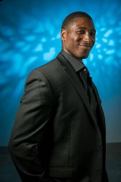garydonihoo-f8studio-absolute-entertainment-13