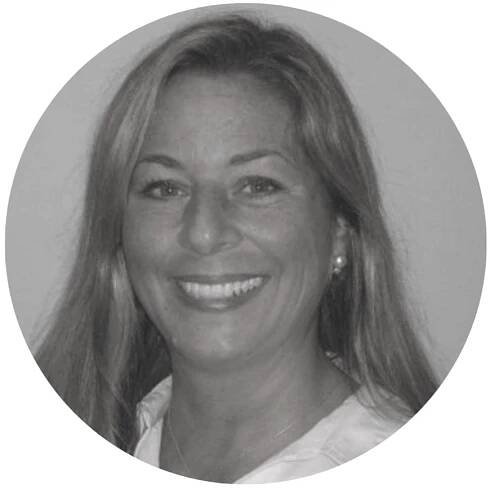 Lynn_Hamilton