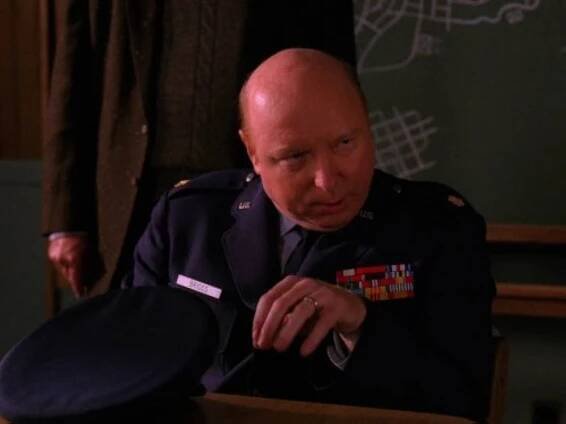 Don S. Davis in Městečko Twin Peaks (1990)