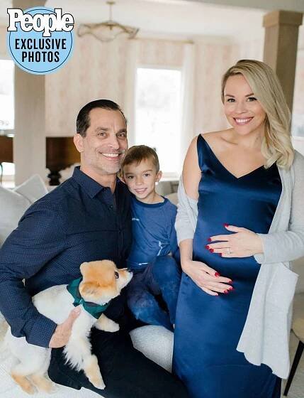 Johnathon Schaech and Wife Julie Expecting Second Child: 'We Are So Grateful for This Miracle'