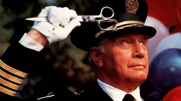 Zemřel George Gaynes, představitel komisaře Lassarda z Policejních akademií