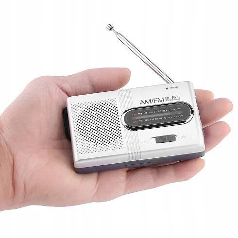 SILNÉ PŘENOSNÉ KAPESNÍ RÁDIO AM/FM