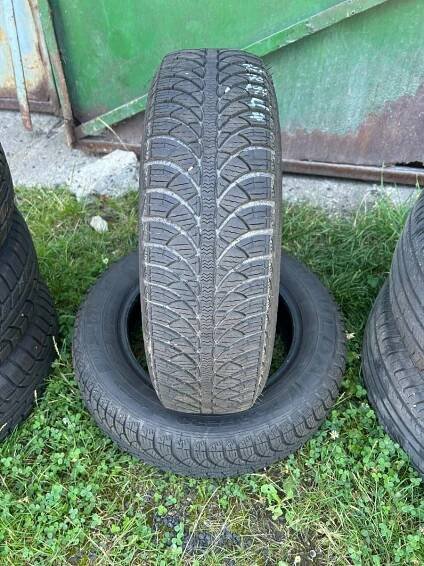 2ks zimní pneu 165/70 r14 Fulda - Pneumatiky