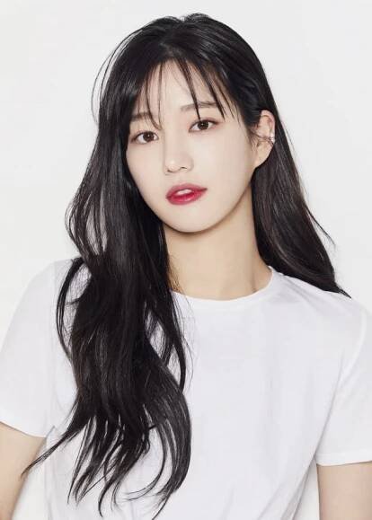 Lee Yoo-Bi-1990-p1.jpg
