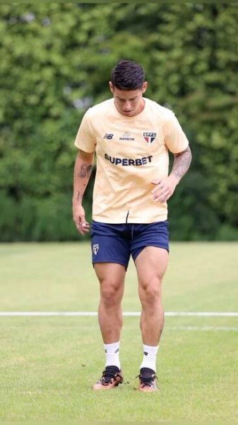 James Rodríguez in 2025 | James rodriguez, Soccer players, James
