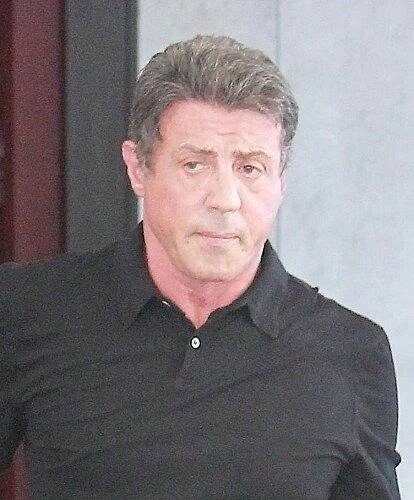 Stallone opět v slzách: Měsíc po smrti syna přišel o milovanou sestru. Podlehla rakovině