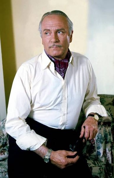 Photos - The Official Licensing Website of Sir Laurence Olivier