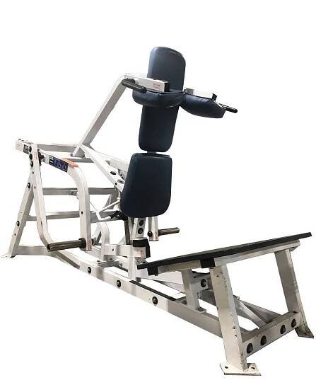 Hammer Strength V-Squat