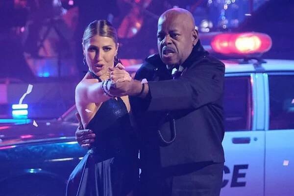 Dancing with the stars reginald veljohnson