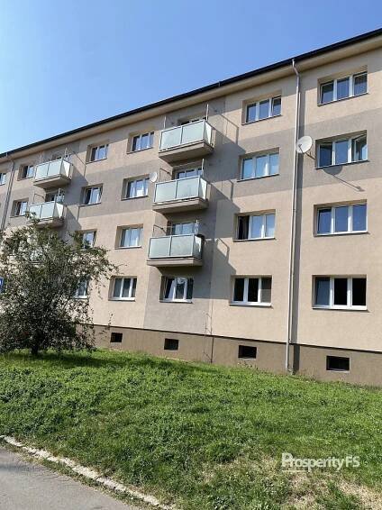 Pronájem Byt 2+1, Unhošťská, Kladno - Kročehlavy