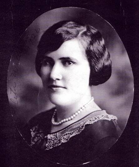 Loleta Williams Graves