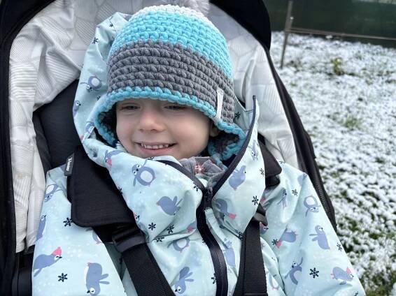 Na Martínka (3) se skládalo celé Česko: Už se sám posadí, raduje se po roce od operace tatínek!