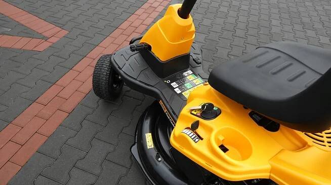 Záhradný traktor Cub Cadet LR2 NS76 13AB21JD603 Séria LR2 NR76