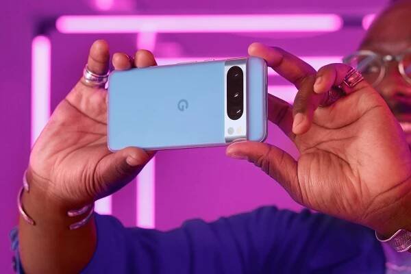 Google says it’ll support Pixel 8 series with seven years of Android updates