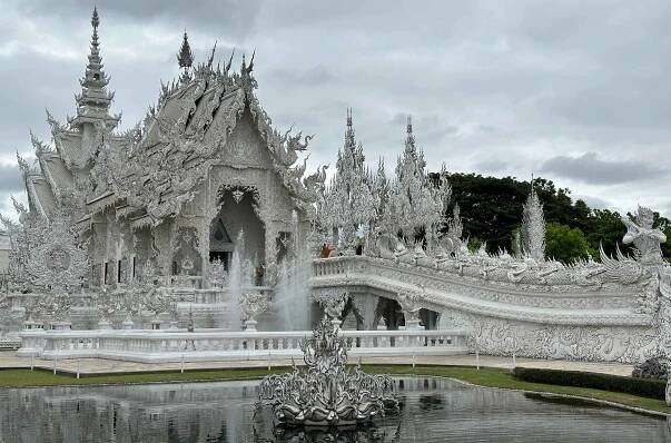 Chiang Rai: chrámy jin a jang