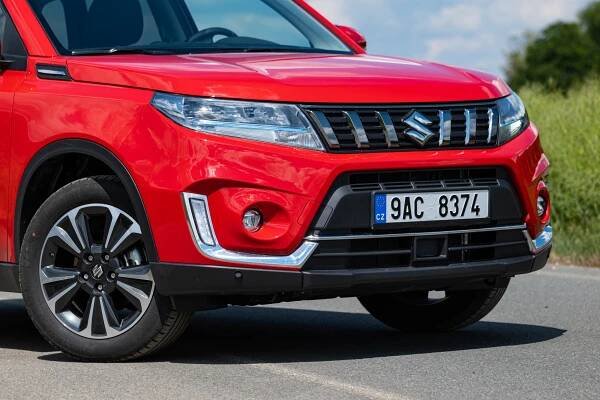 Spořílci budou z hybridního Suzuki Vitara nadšení, ostatní tolik ne