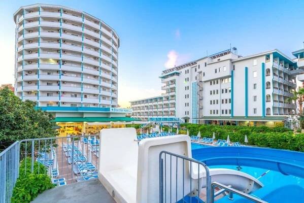 Blue Star Hotel