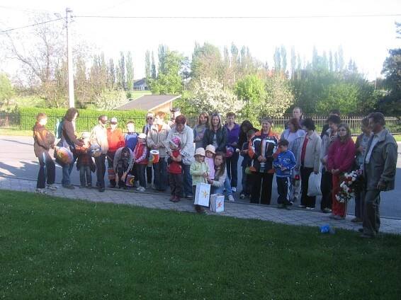 Rok 2011 - Lampionový průvod - Oficiální stránky Obce Jezdkovice