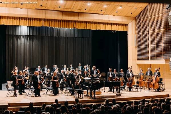 Hradec Králové, sál Filharmonie Hradec Králové | Festival F. L. Věka