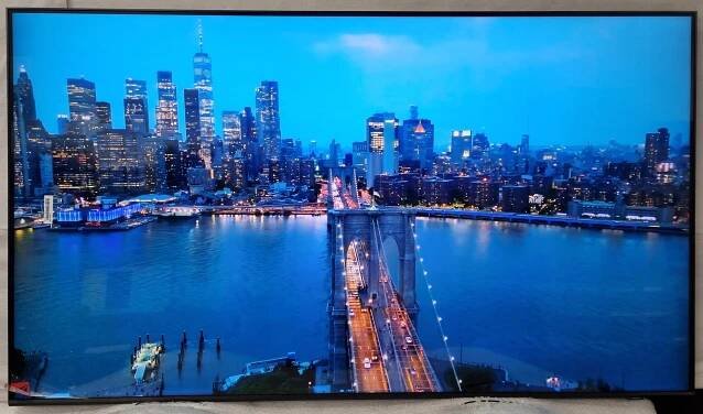 Televizor Samsung QE55Q60CAUXZT 55" QLED 4K UHD HDR Dolby Smart TV DVB-T2 Rozlišení obrazovky (px) 3840 x 2160