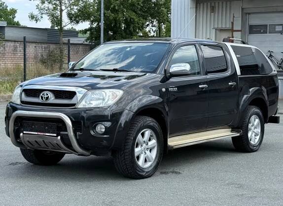 Toyota Hilux Double Cab 3.0D4D Aut. 126 - inzerát | inzerce na Annonce.cz