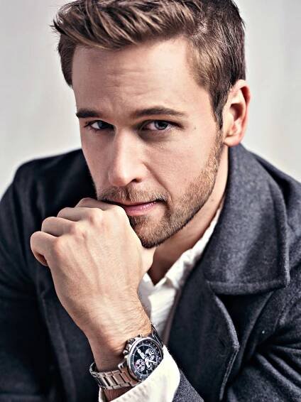 10 Fascinating Facts You Didn't Know About Younger's Dan Amboyer