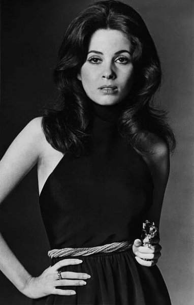 Barbara Parkins | Rikrek.com