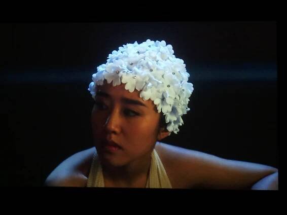 Yang Fudong, Colored Sky: New Women II