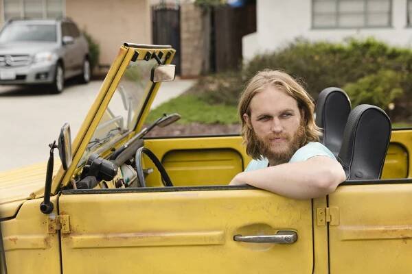 Lodge 49 - As Above, So Below - Z filmu - Wyatt Russell