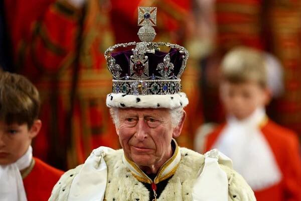 Král Karel III. uděluje královský titul vzácnému plemeni zlaté kozy