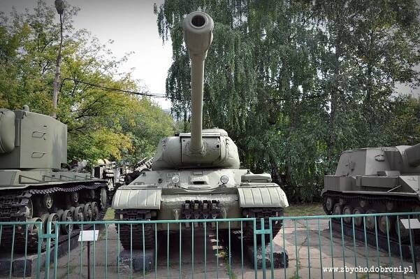 IS-2M : Sovětský svaz (SOV)