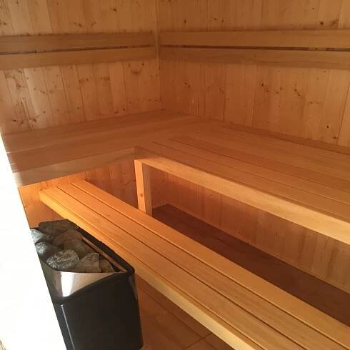Domácí finská sauna 200 x 160 cm Brno – Sauna Brothers
